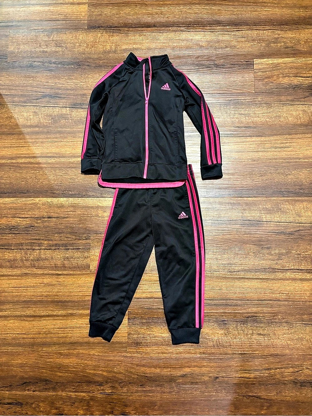 adidas Girls Classic Tricot Tracksuit Set Size 5 Black & Pink